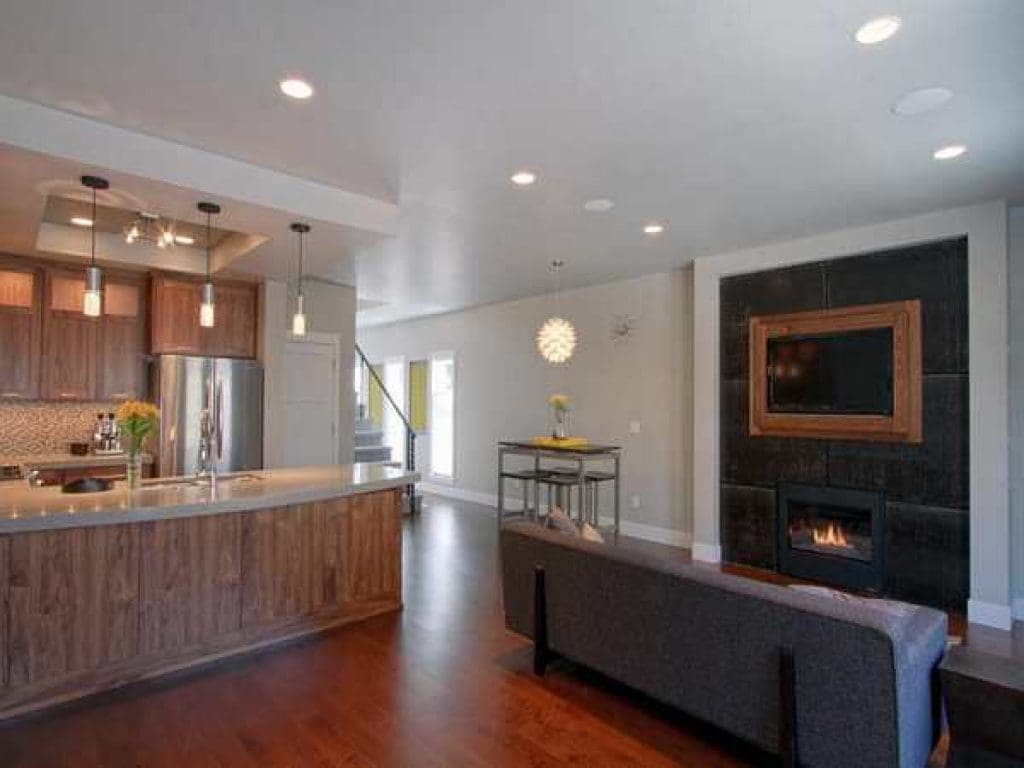 Ανακαινισεις Σπιτιων