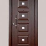 Θωρακισμένες Πόρτες με Επένδυση Ξύλου