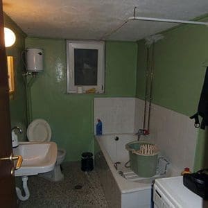 αυτοψία-μπάνιου2 αυτοψία-μπάνιου