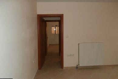 Ολική Ανακαίνιση & Κατασκευή Σπιτιού 70 τ.μ. στη Νίκαια