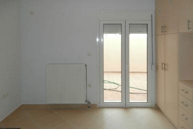 Ολική Ανακαίνιση & Κατασκευή Σπιτιού 70 τ.μ. στη Νίκαια