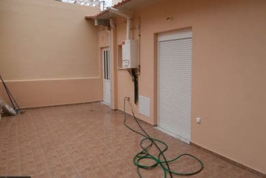 Ολική Ανακαίνιση & Κατασκευή Σπιτιού 70 τ.μ. στη Νίκαια