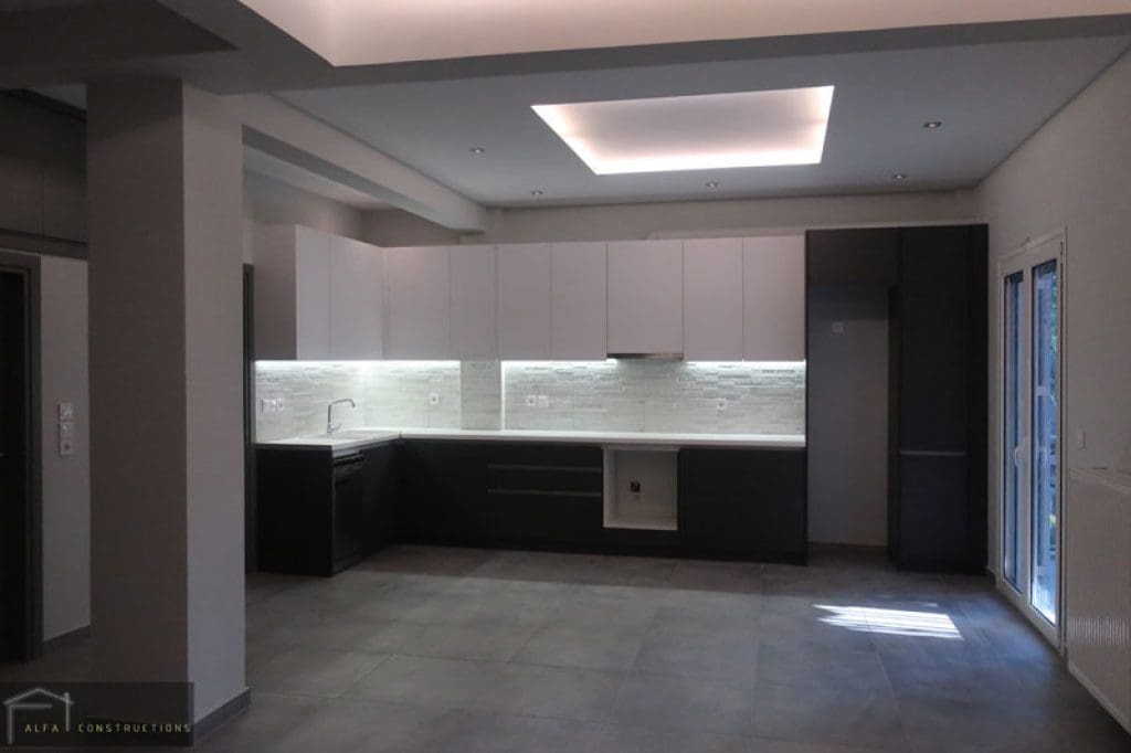 Ολική Ανακαίνιση Σπιτιού 100 τ.μ. στη Λυκόβρυση