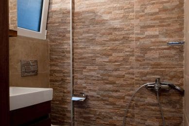 Ανακαίνιση Γκαρσονιέρας 30 τ.μ. στο Πολύγωνο