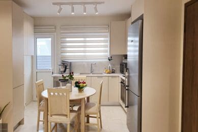 Ανακαίνιση Σπιτιού 80 τ.μ. με Ενεργειακό Τζάκι στην Αθήνα